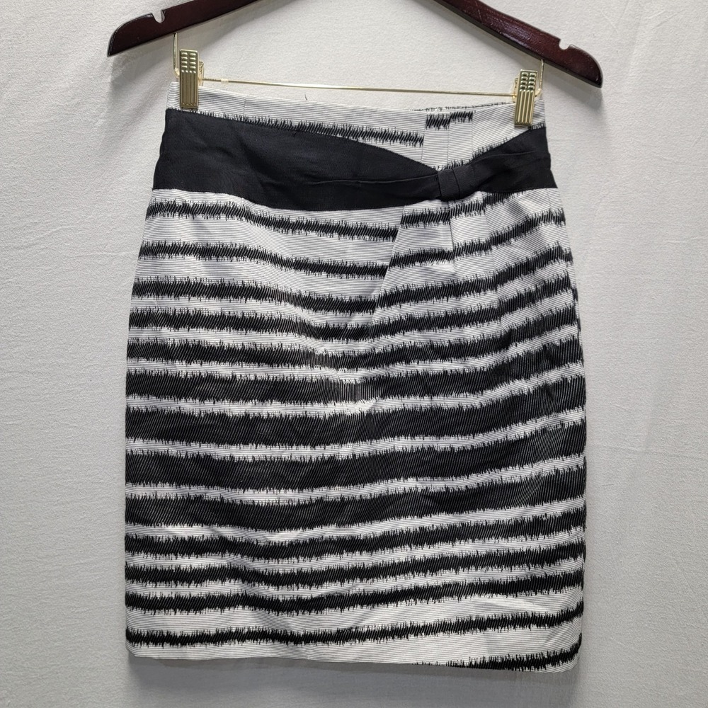 Antonio Melani‎ Pencil Skirt Womens 2 White Black Lined Stretch Back Zip Formal
